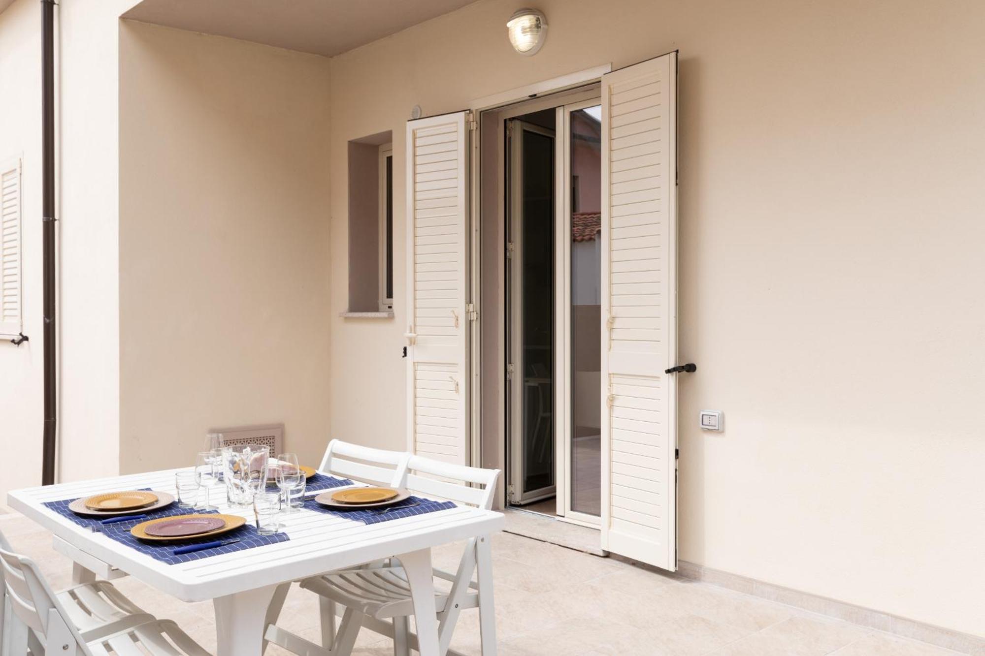 Casa Marina Con Patio By Wonderful Italy * Olbia